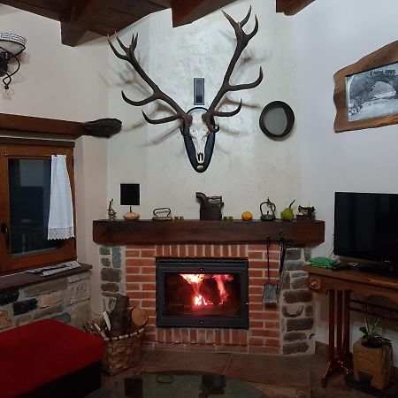 Apartamentos La Condesa Valmeo Esterno foto