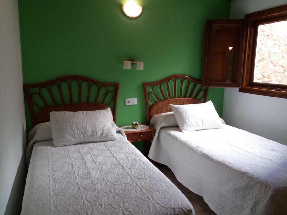 Apartamentos La Condesa Valmeo Esterno foto