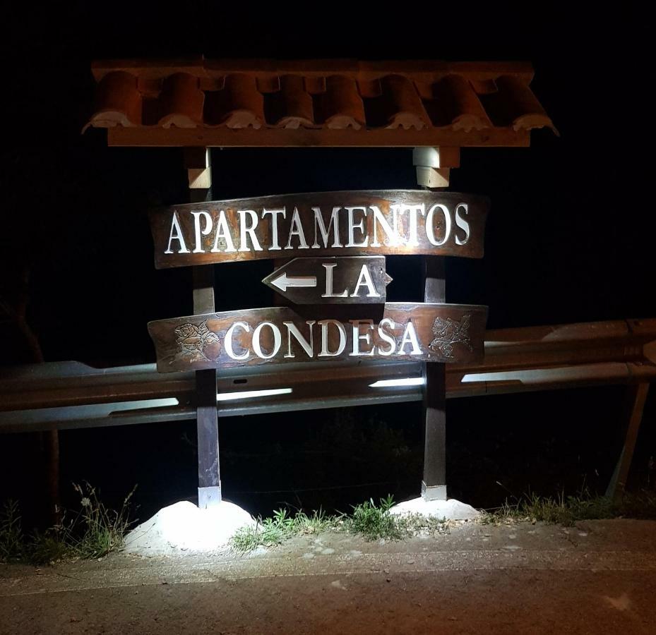 Apartamentos La Condesa Valmeo Esterno foto