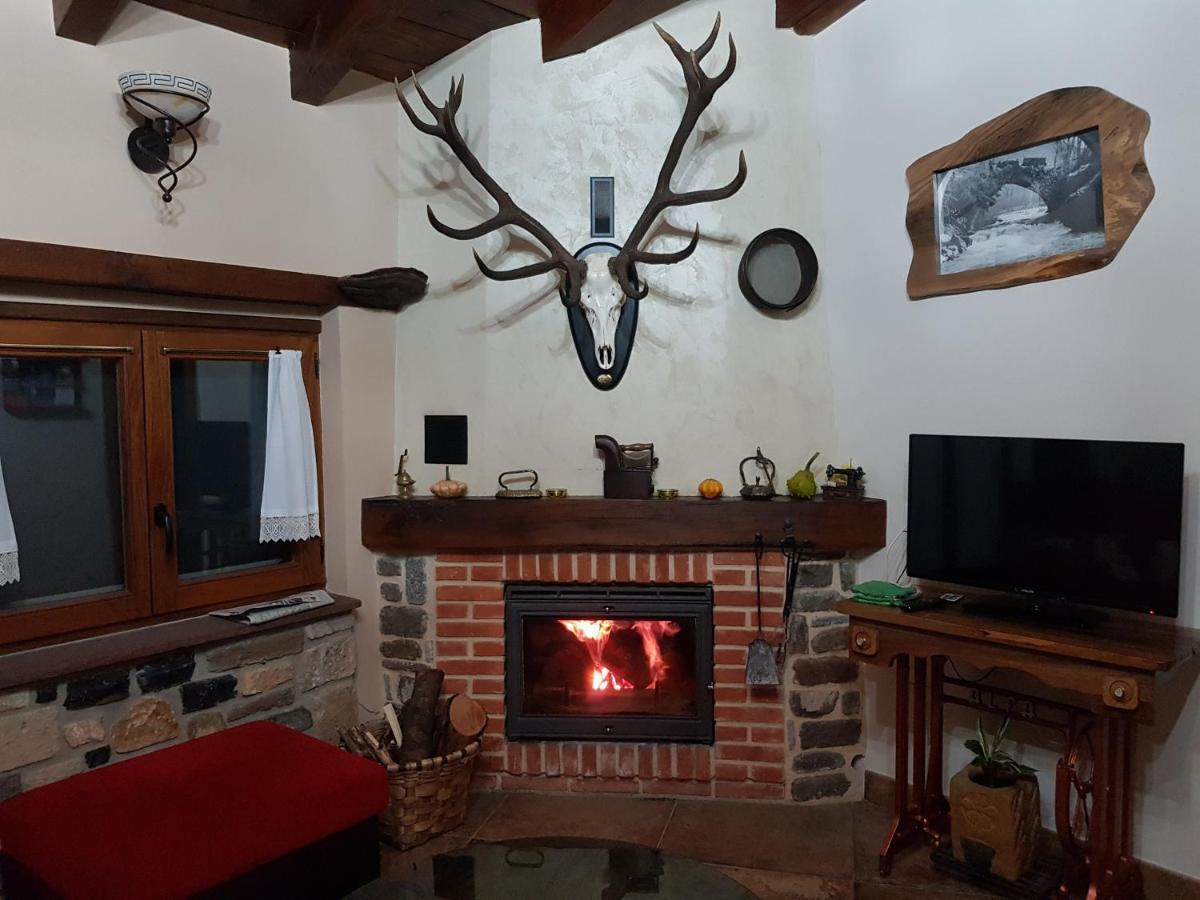 Apartamentos La Condesa Valmeo Esterno foto